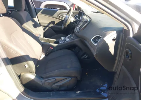 2015 Chrysler 200 Limited из США, поврежденный, VIN 1C3CCCAB0FN747295